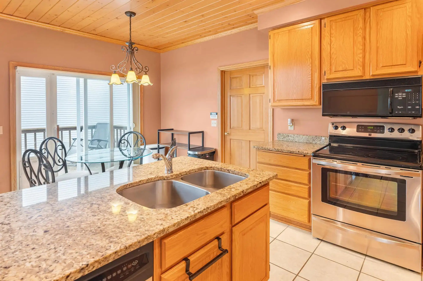 8664 Callahan Trail, Inver Grove Heights, MN 55076