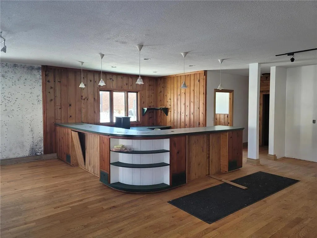 215 2nd Street, Braham, MN 55006