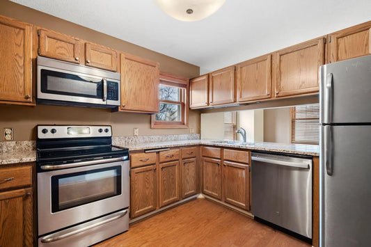 5342 Highpointe Drive, Bloomington, MN 55437