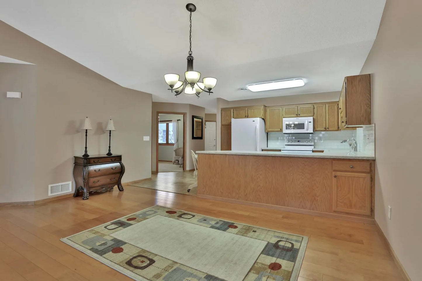 13032 Evergreen Drive, Lindstrom, MN 55045