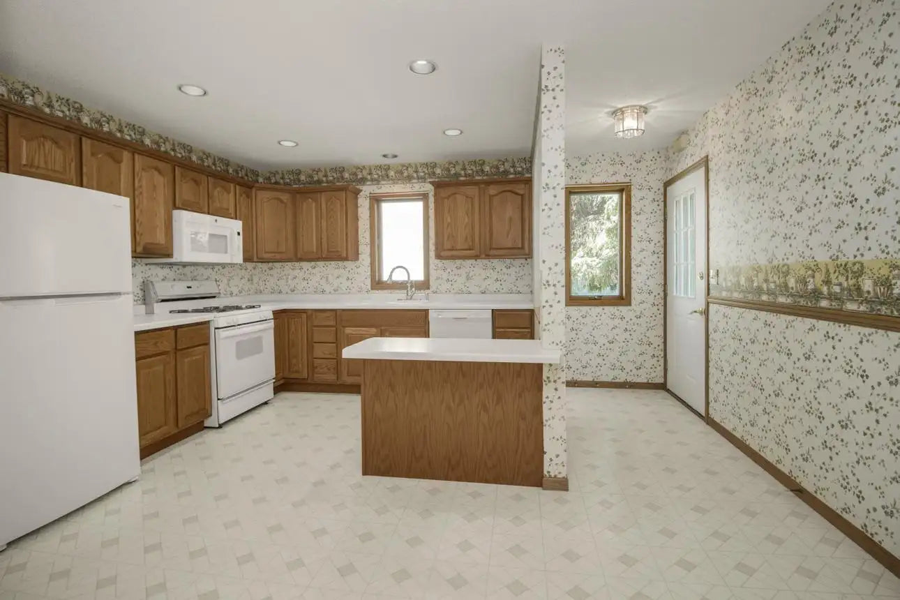 1922 Eastridge Court, Stillwater, MN 55082