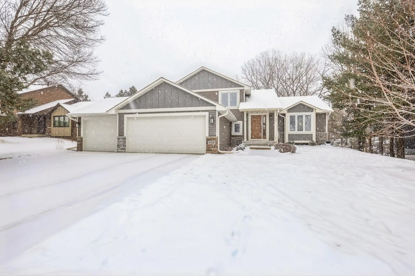 14320 Cobbler Avenue, Rosemount, MN 55068