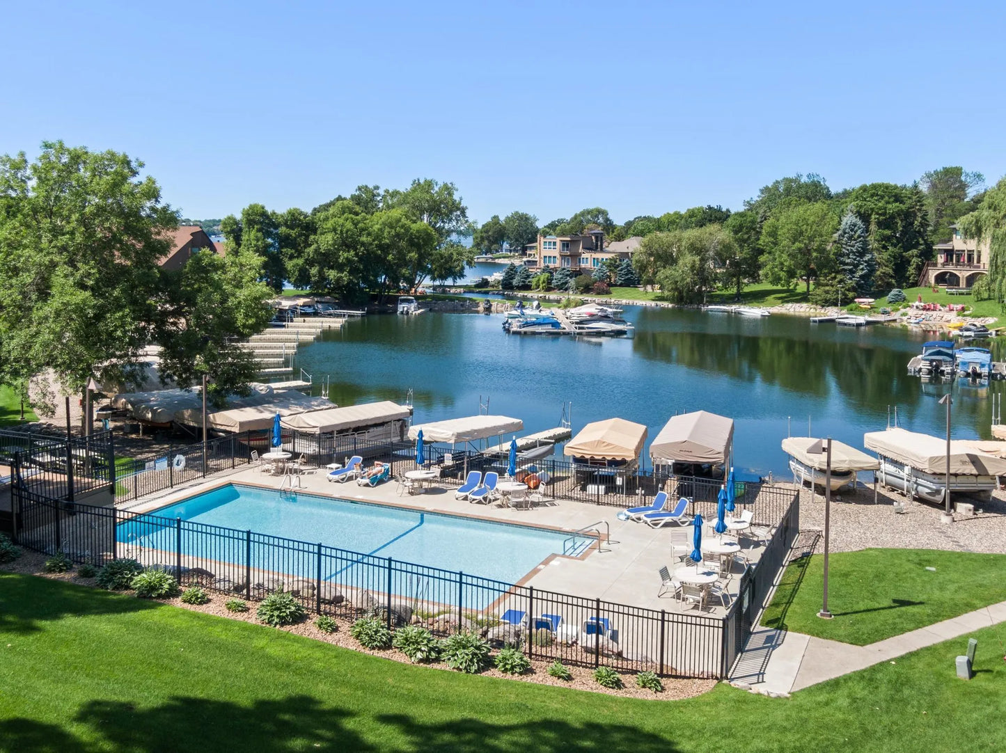 6589 Harbor Beach, Prior Lake, MN 55372