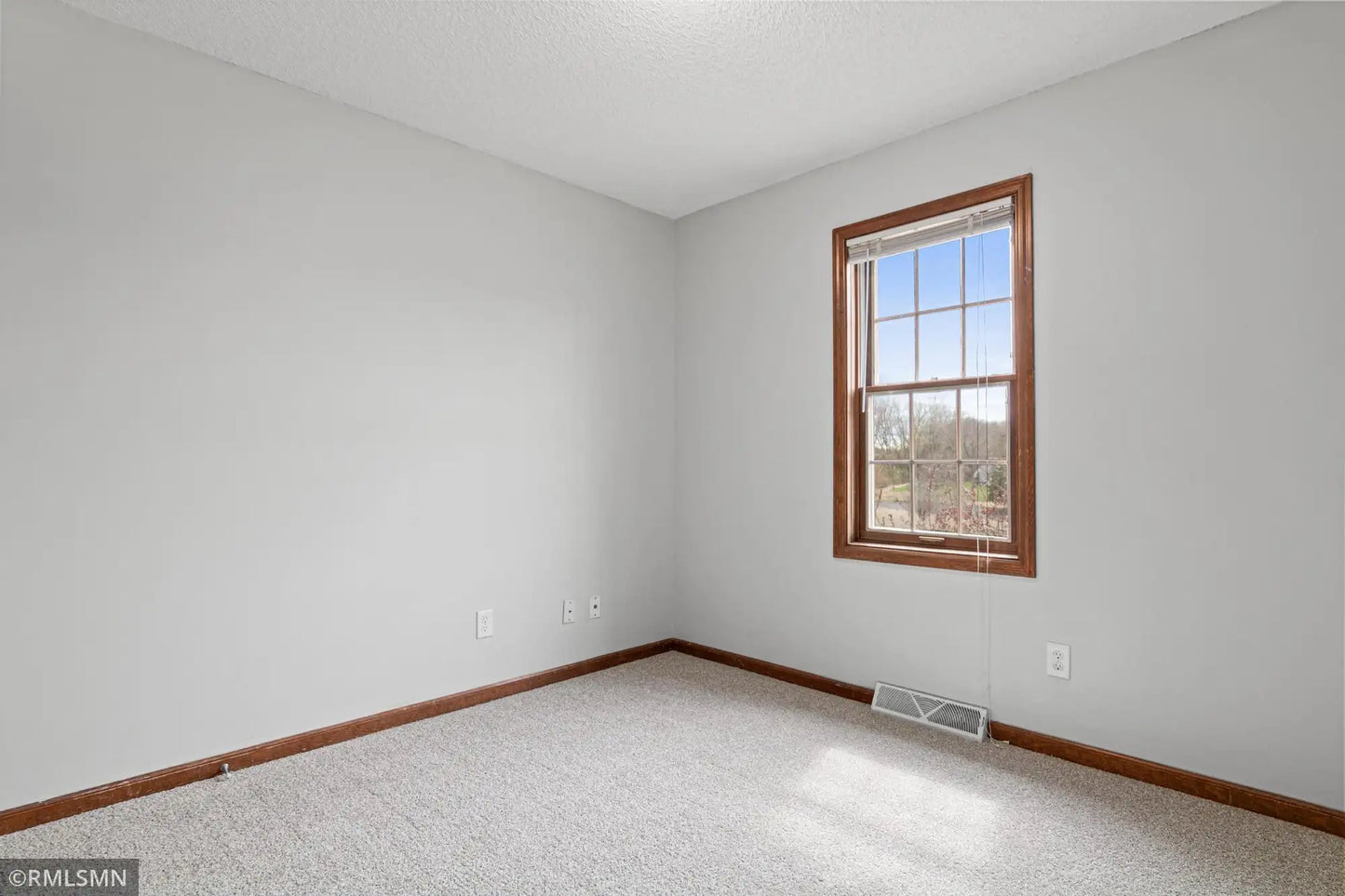 4273 Oakmede Lane, White Bear Twp, MN 55110