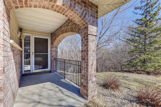 587 Crane Creek Lane, Eagan, MN 55121