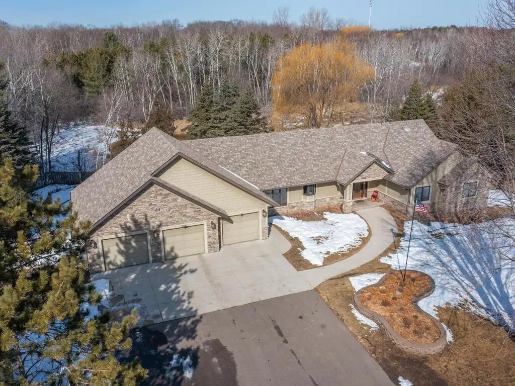 11575 Lockridge Avenue, Grant, MN 55082