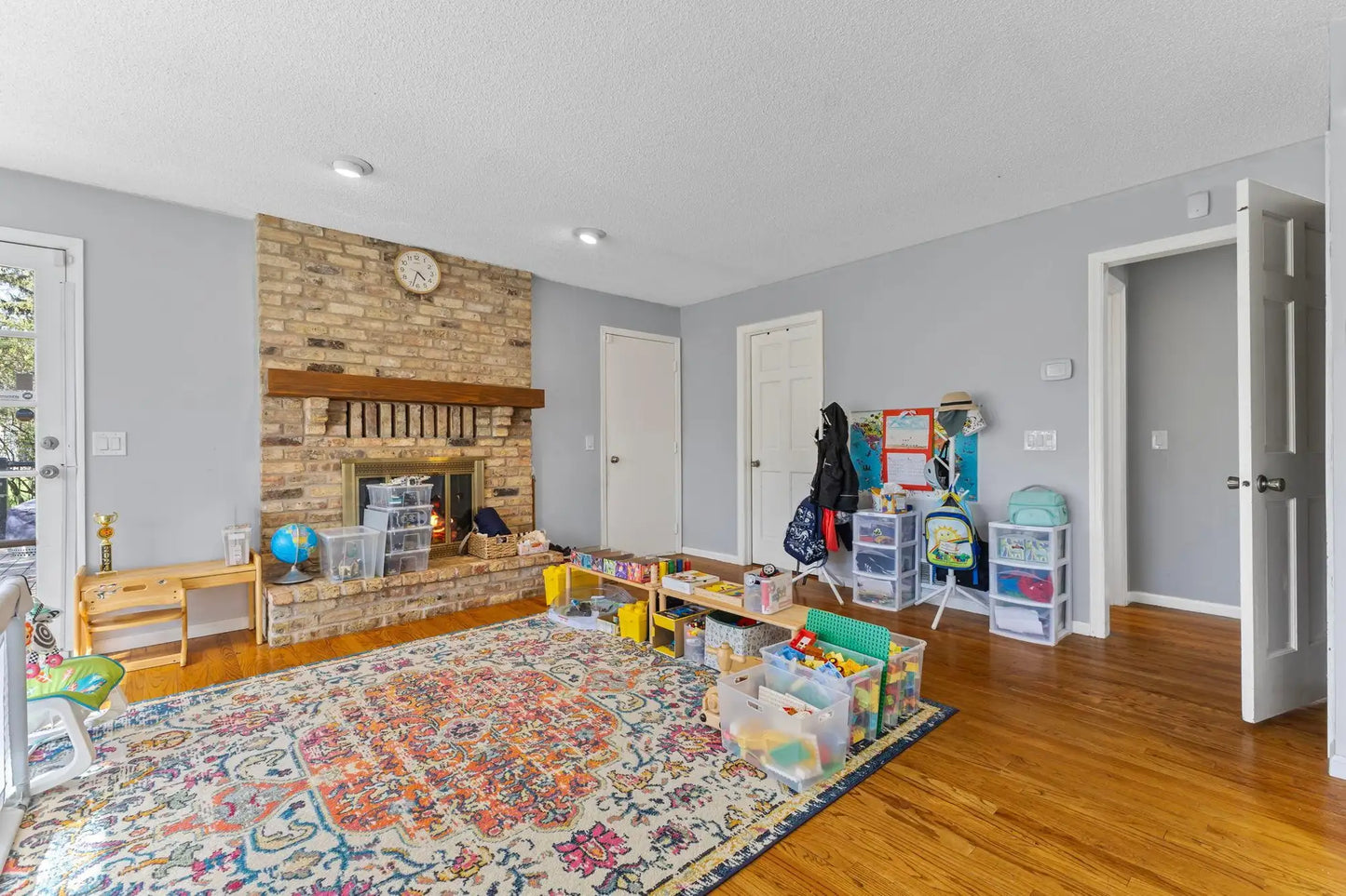 1900 Vernon Drive, Minnetonka, MN 55305