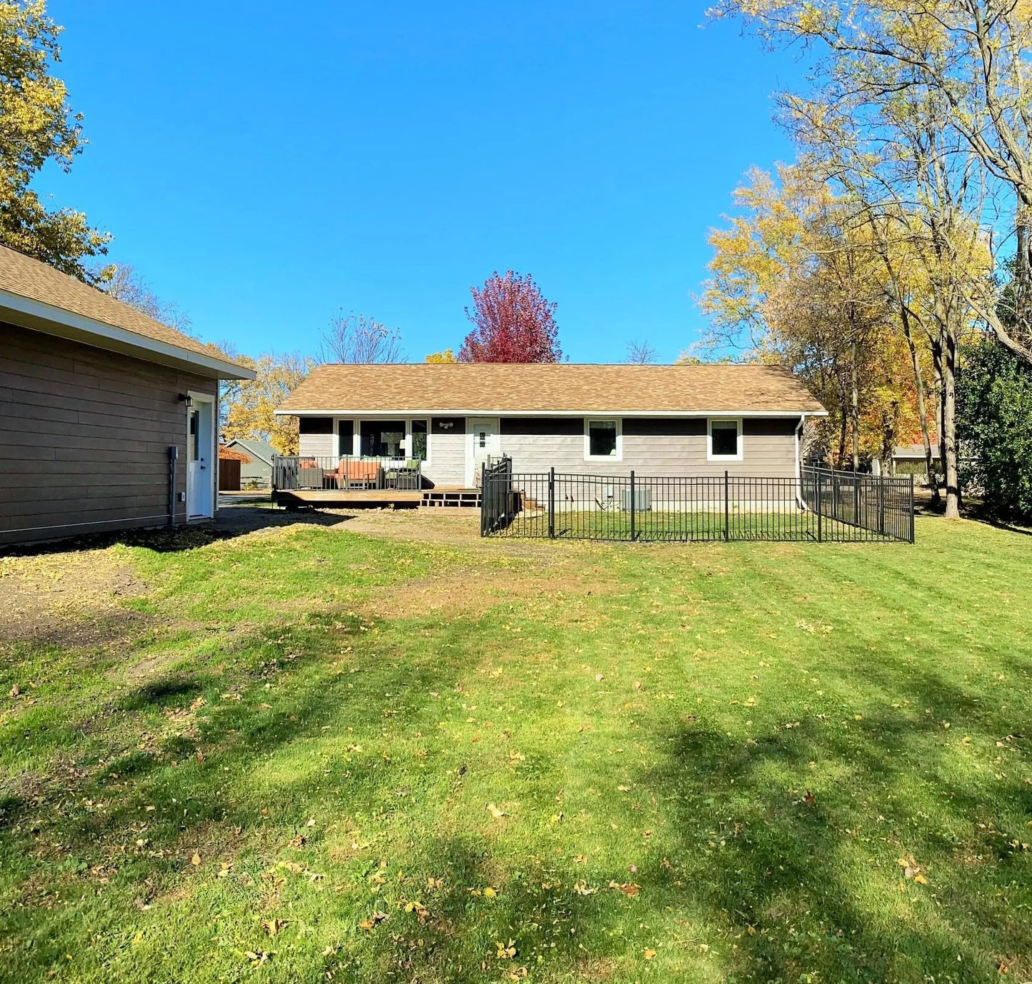 198 Lake Avenue, Spicer, MN 56288