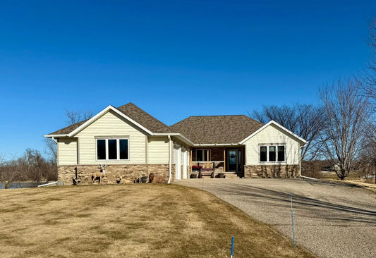 1211 Moorstone Drive, Alexandria, MN 56308