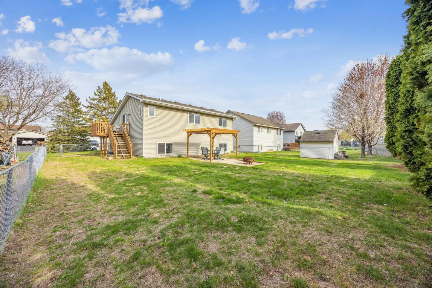 9648 Hallmark Avenue, Cottage Grove, MN 55016