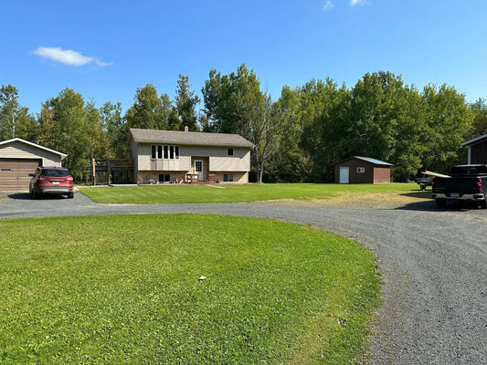 37560 Highway 72 , Kelliher, MN 56661