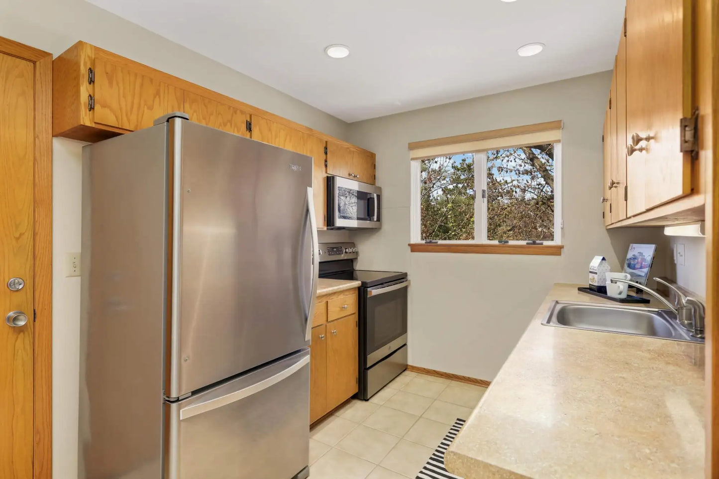 1261 Cleveland Avenue, Saint Paul, MN 55108