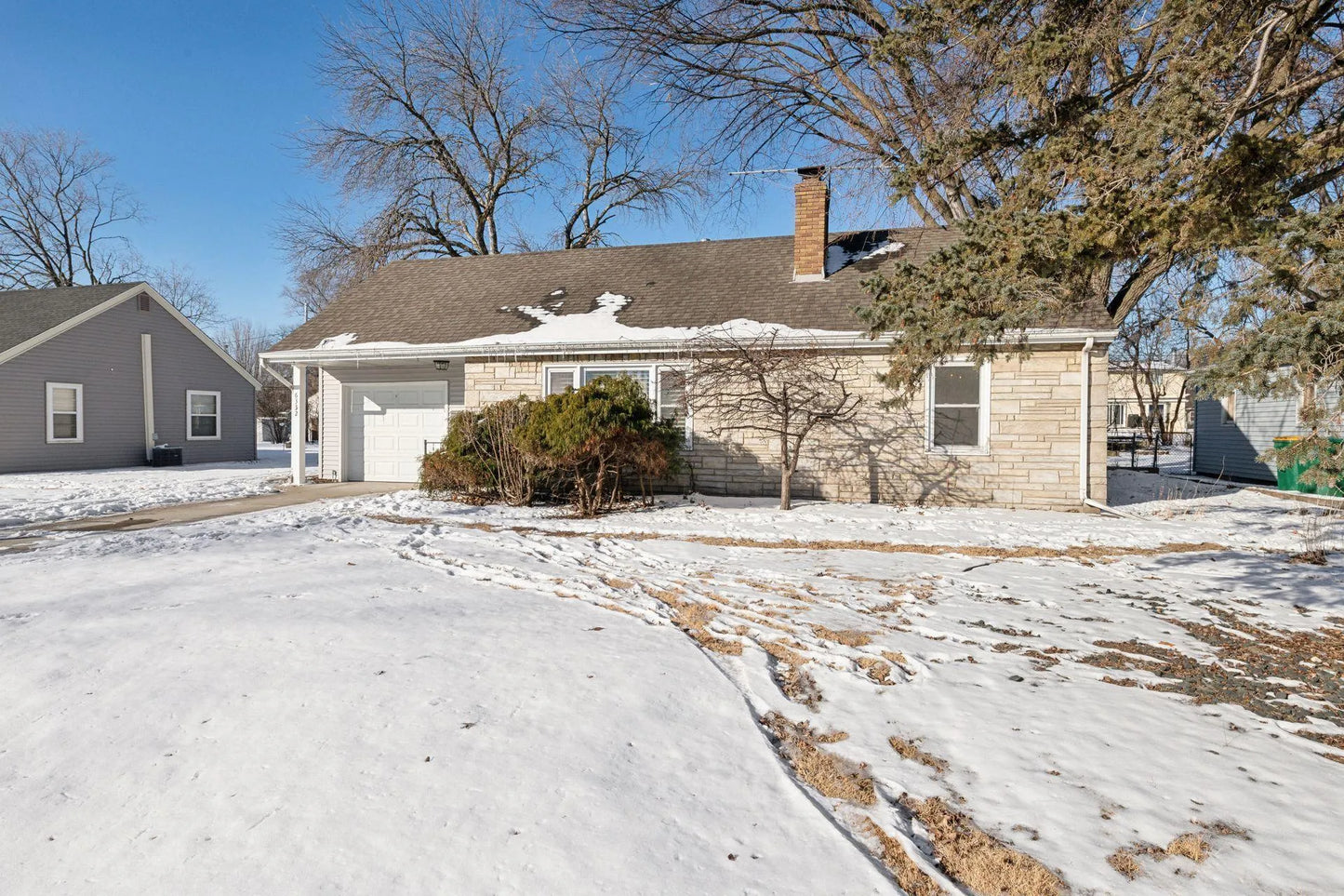 6332 Clinton Avenue, Richfield, MN 55423