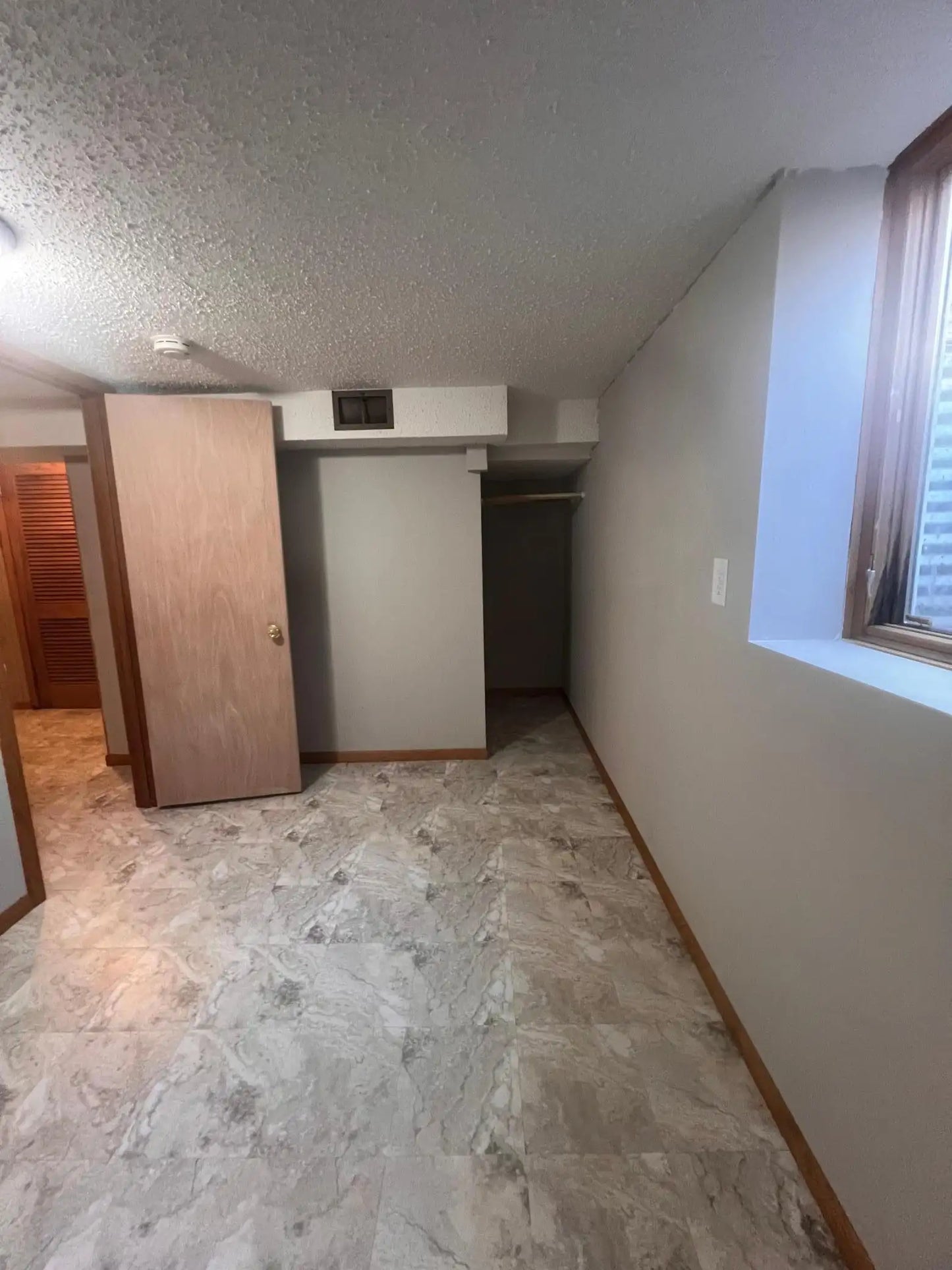 1008 4th Street, Saint Paul, MN 55106