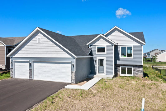 368 Cross Circle, Dundas, MN 55019