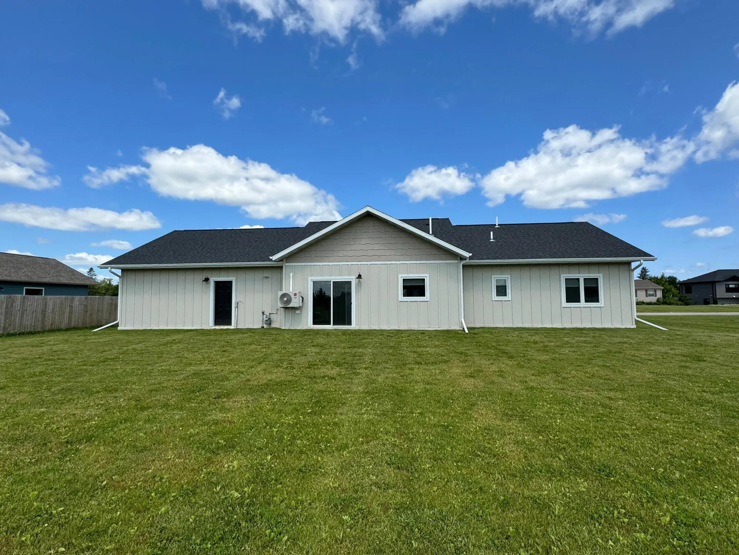 506 Lincoln Street, Warroad, MN 56763