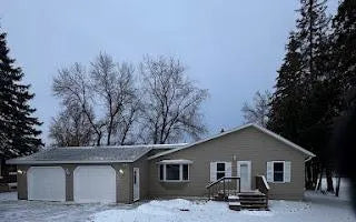 215 Lake Street, Isle, MN 56342