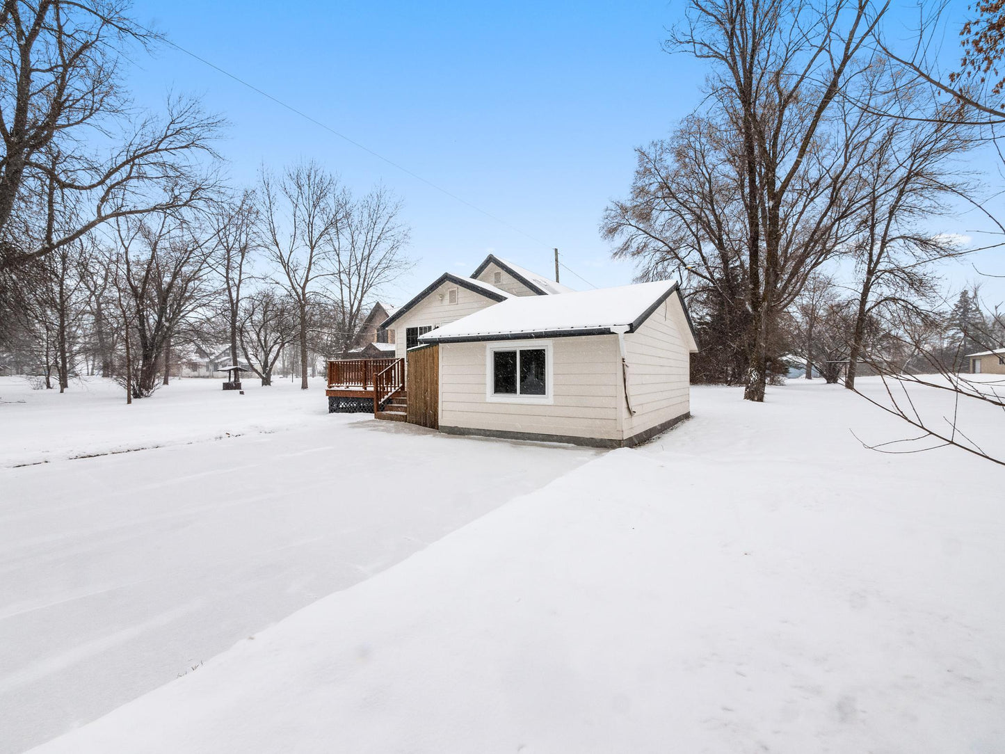 104 5th Street, Carlos, MN 56319