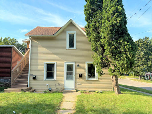 1002 Bush Street, Red Wing, MN 55066