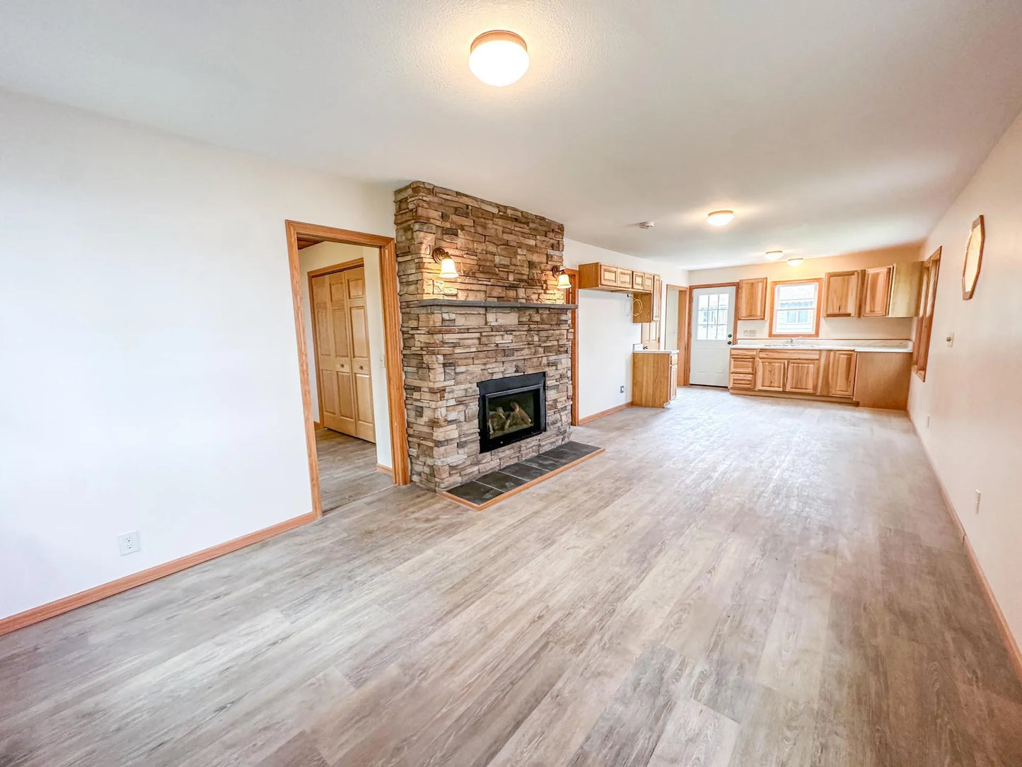 7652 Little Sand Drive, Slater Twp, MN 56672