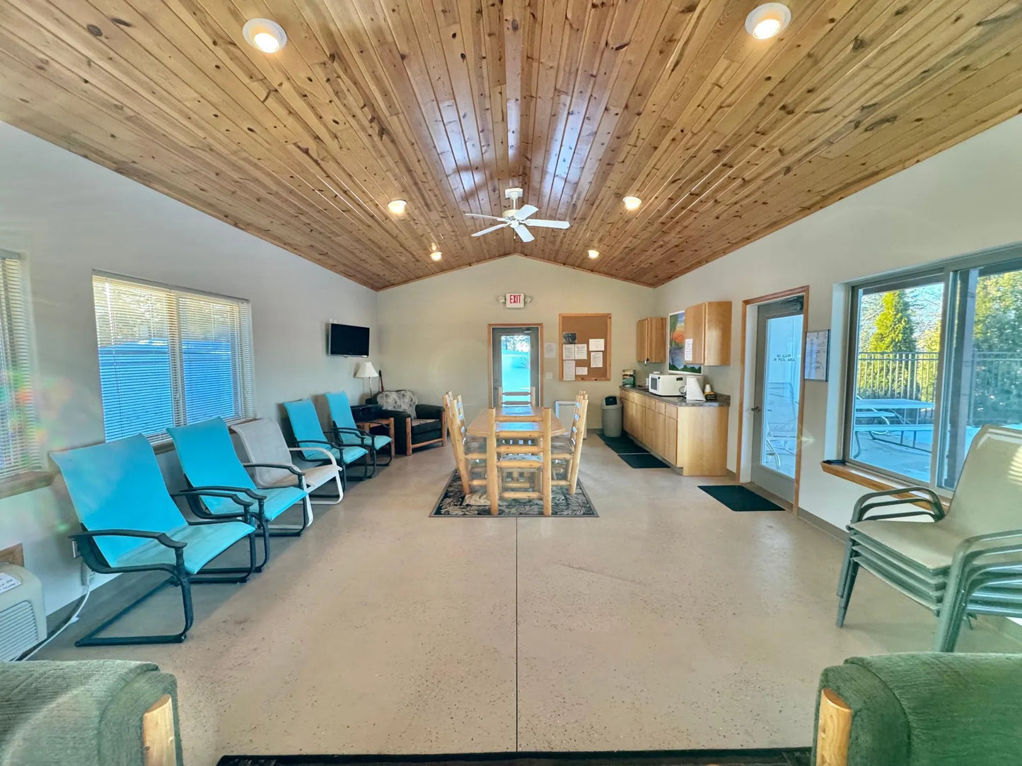 20709 Co Hwy 21 , Detroit Lakes, MN 56501