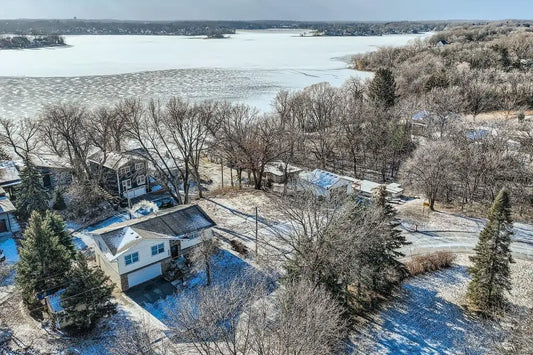 5267 Shore Trail, Prior Lake, MN 55372