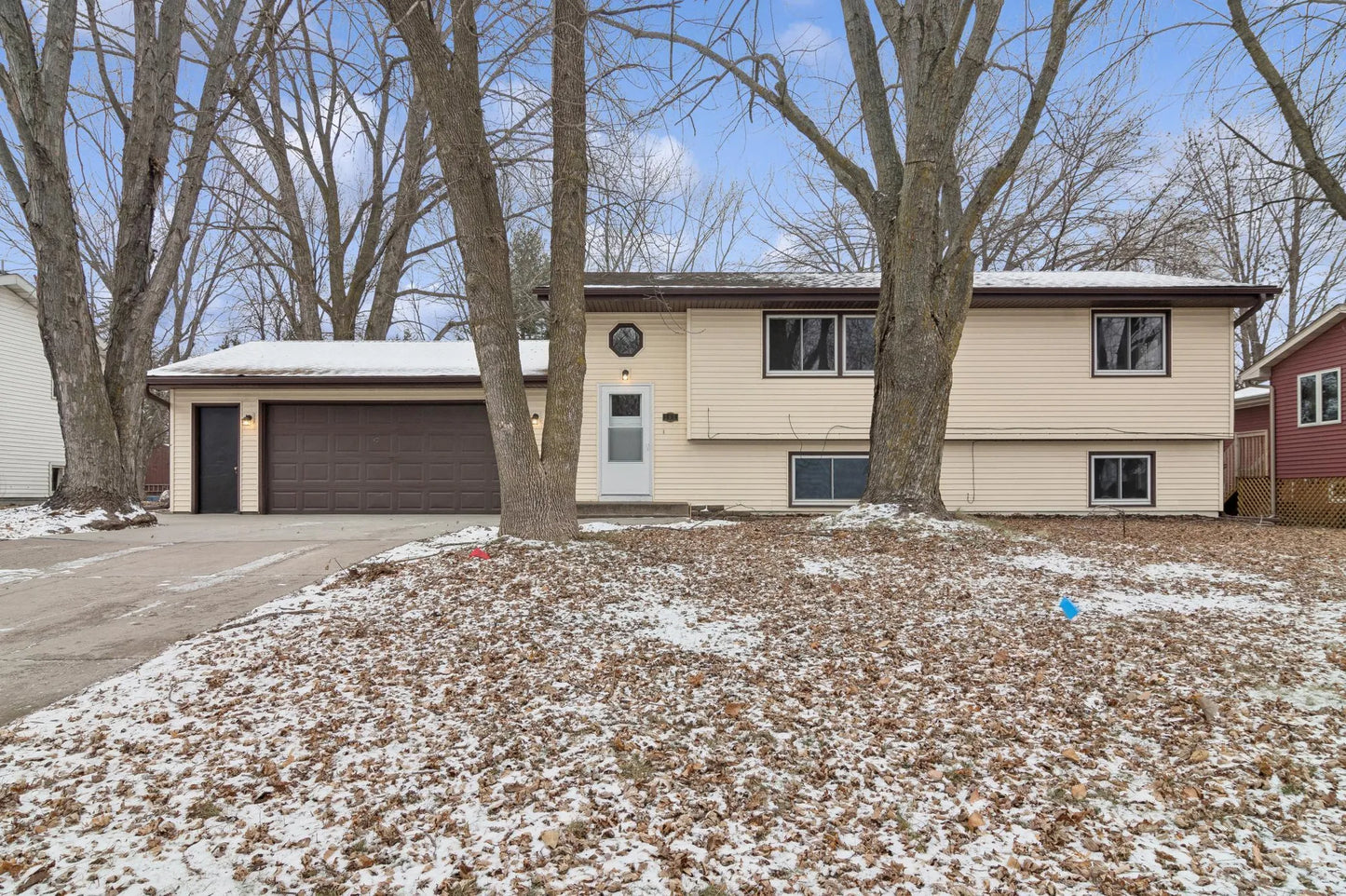 305 Oriole Avenue, Maple Lake, MN 55358