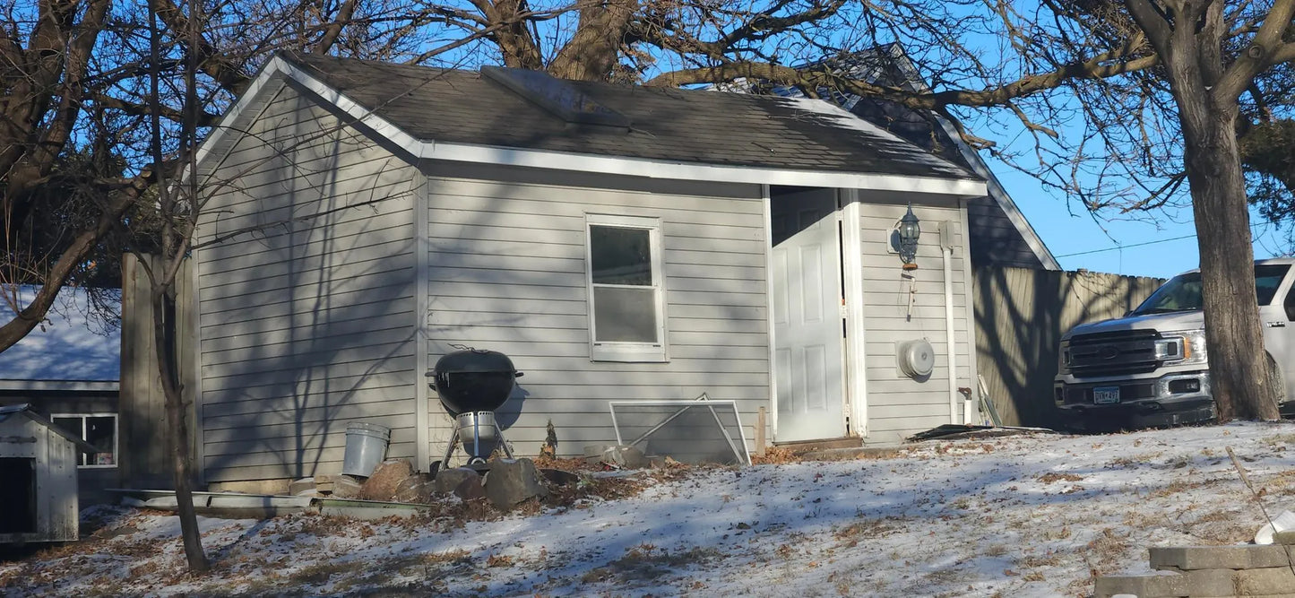 412 Prairie Avenue, Faribault, MN 55021