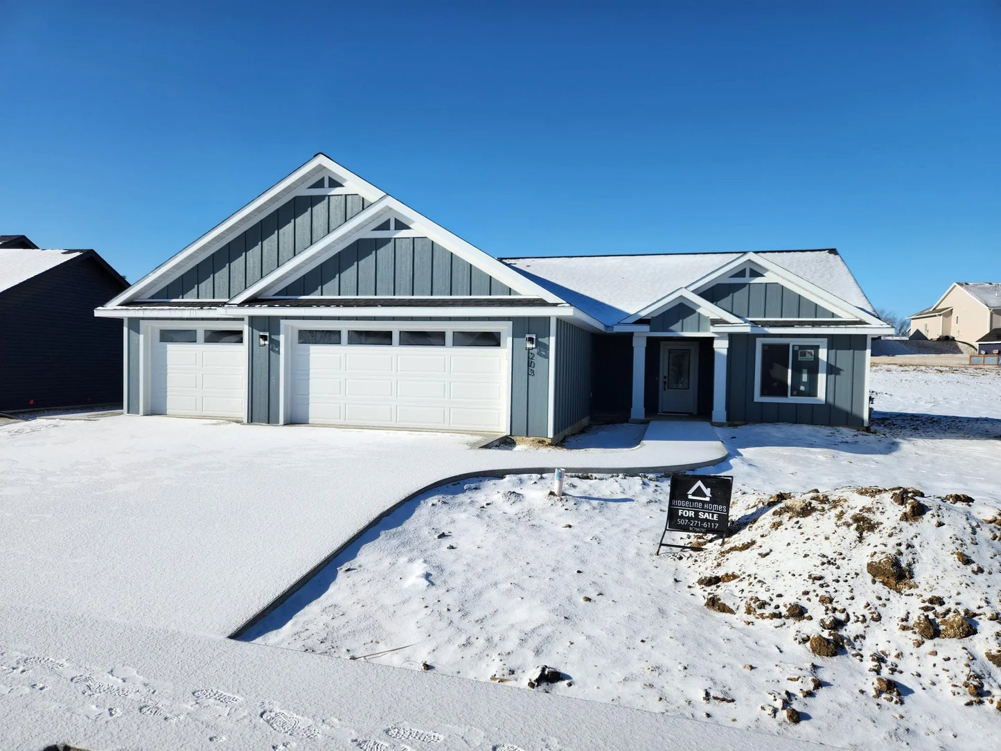 203 Stonelake Drive, Rochester, MN 55904