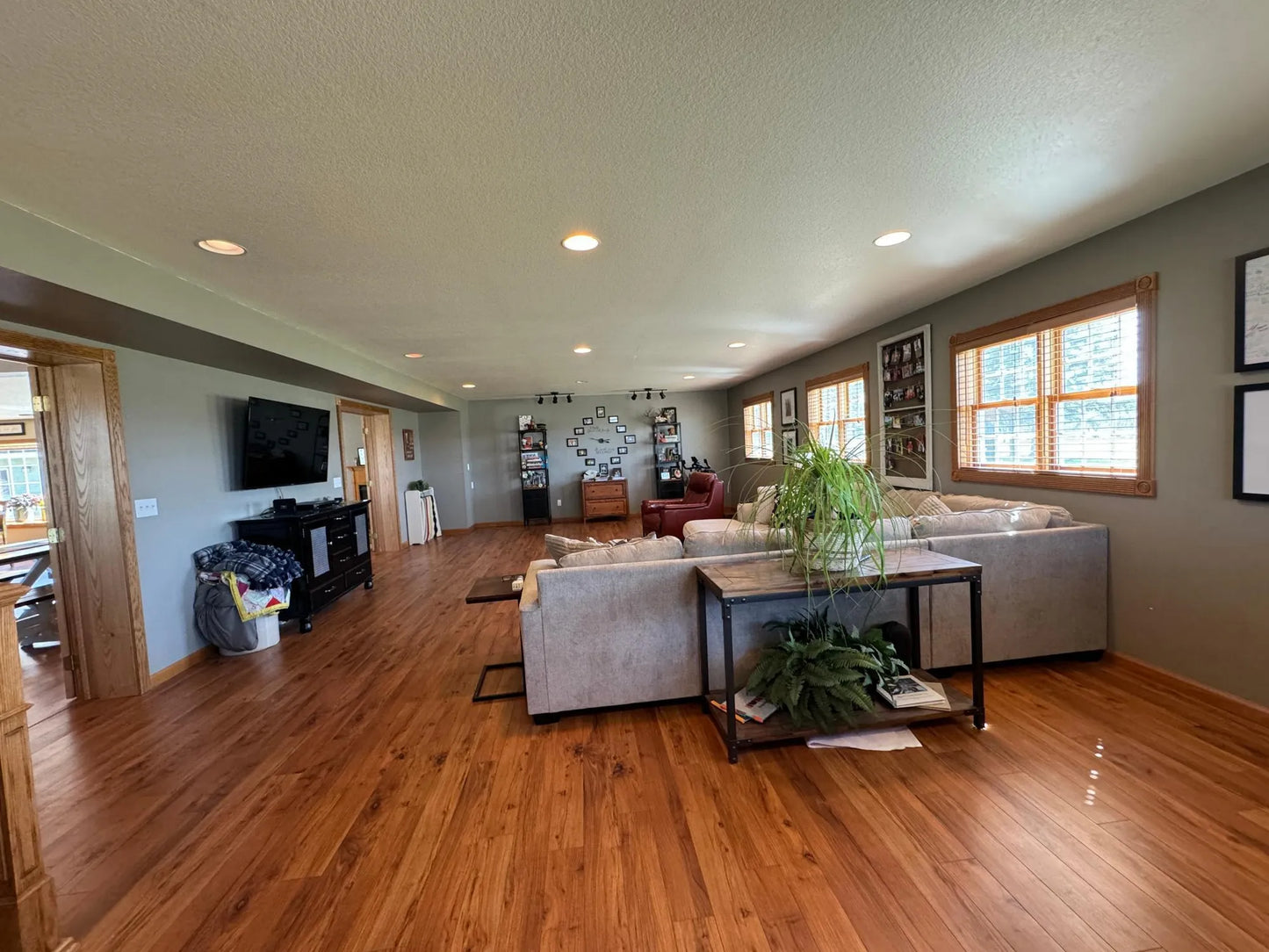 310 7th Street, Roseau, MN 56751