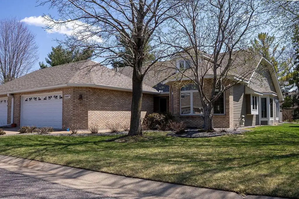 5687 Dunlap Avenue, Shoreview, MN 55126