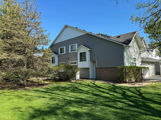 17908 Cobblestone Way, Eden Prairie, MN 55347