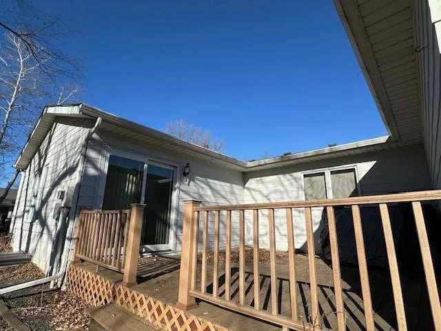 623 12th Street, Windom, MN 56101