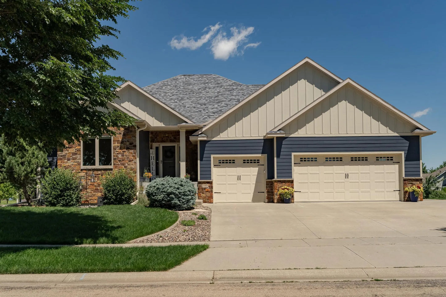 1463 Echo Ridge Street, Rochester, MN 55902