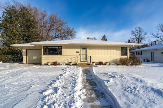 1506 Radisson Road, Crookston, MN 56716