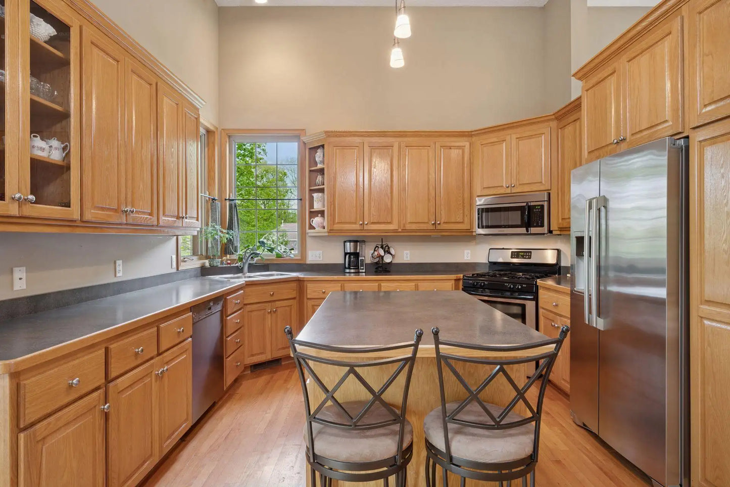 5000 Cherry Lane, Rockford, MN 55373