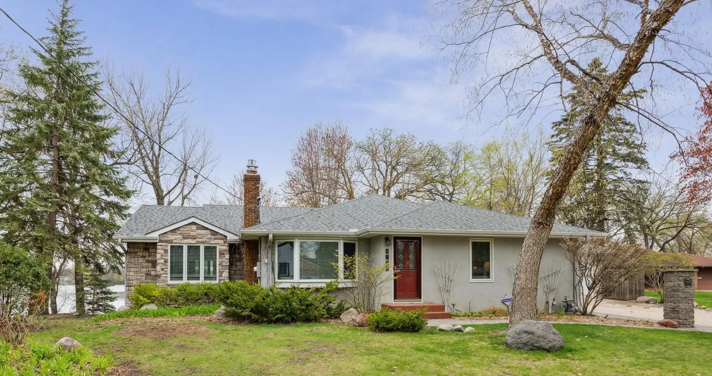 5427 Twin Lake Boulevard, Brooklyn Center, MN 55429