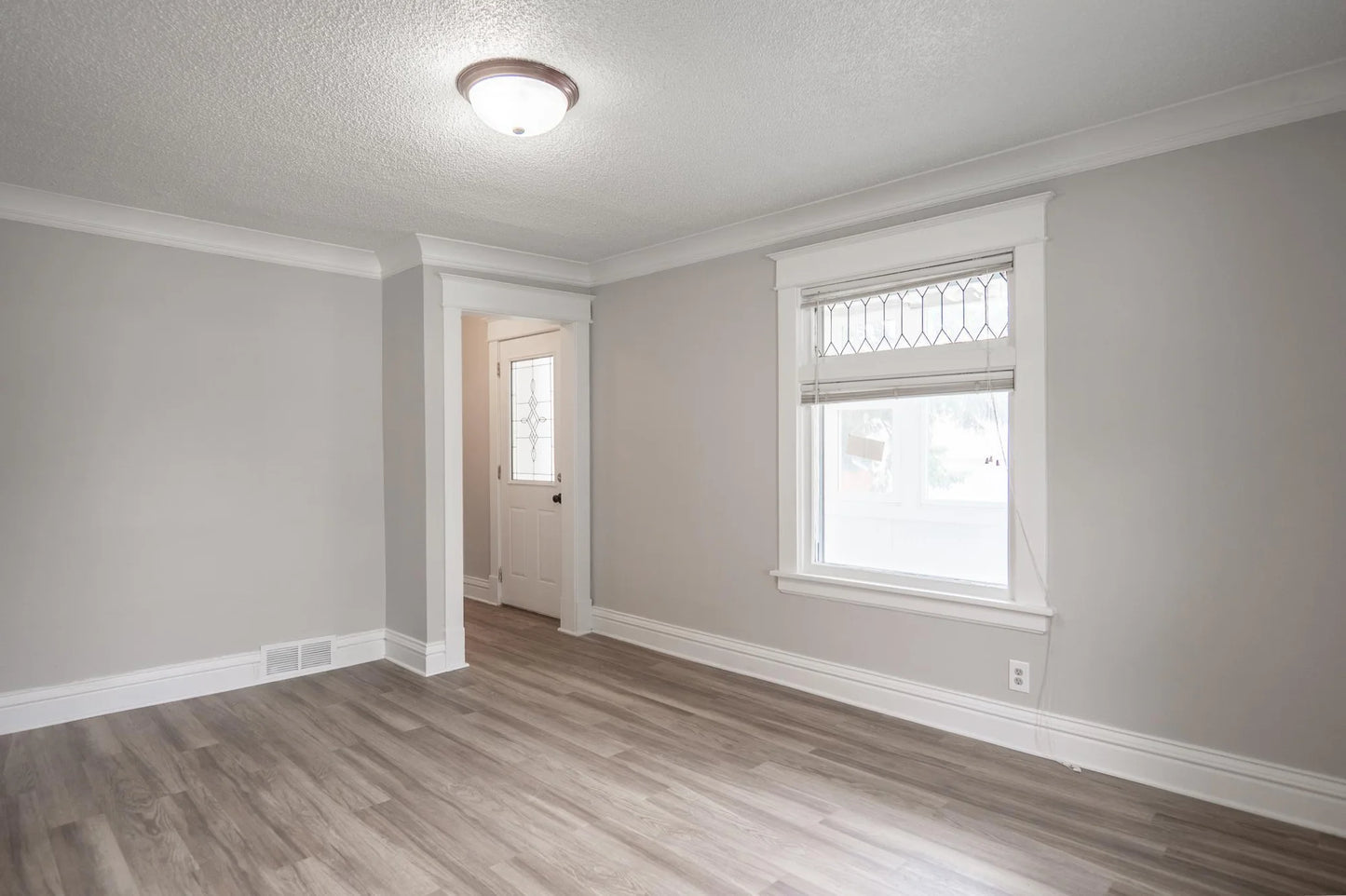 938 Cypress Street, Saint Paul, MN 55106