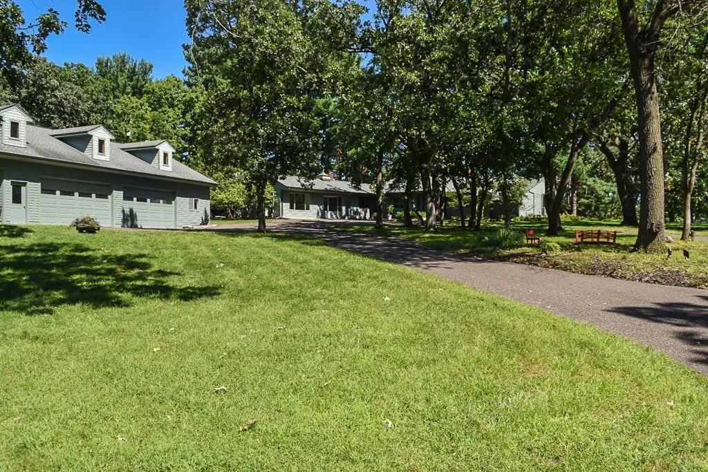 5 Point Road, Bayport, MN 55003