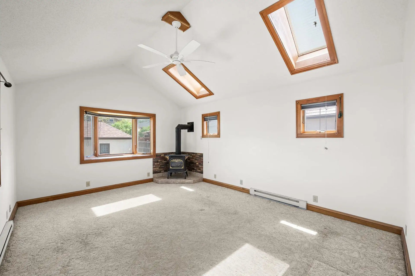 304 Warwick Street, Saint Paul, MN 55105