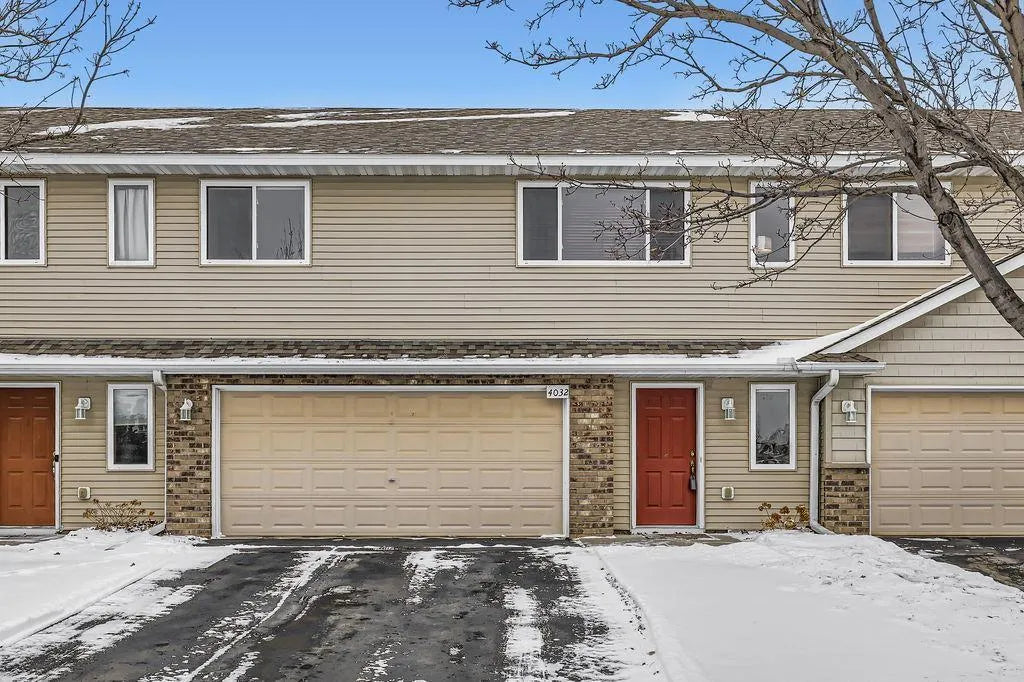 4032 Blakewood Drive, Shakopee, MN 55379