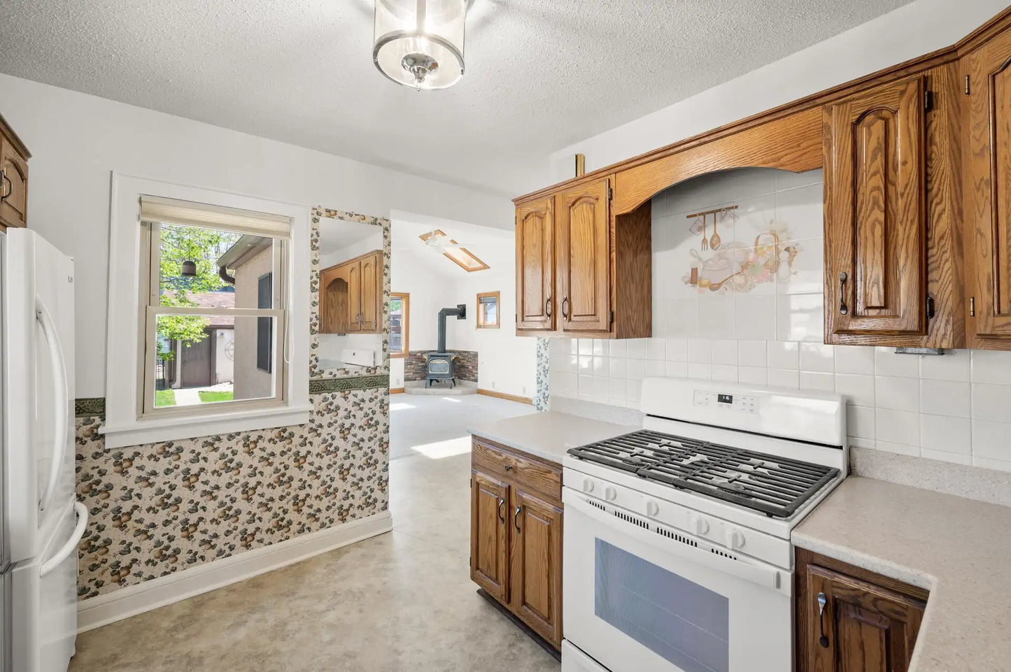 304 Warwick Street, Saint Paul, MN 55105