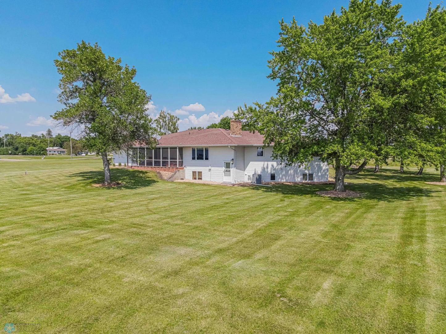 8171 70th Street, Elmwood Twp, MN 56580