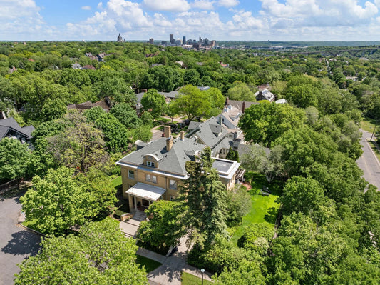 226 Grotto Street, Saint Paul, MN 55105
