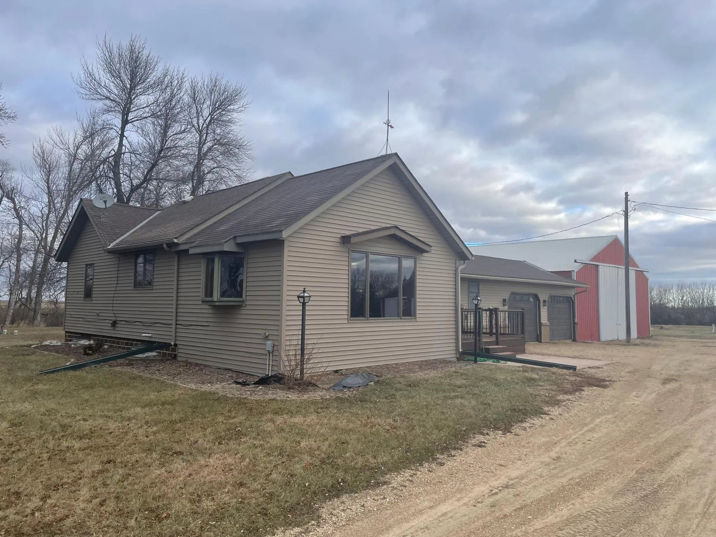 27266 County Road 7 , Westbrook, MN 56183