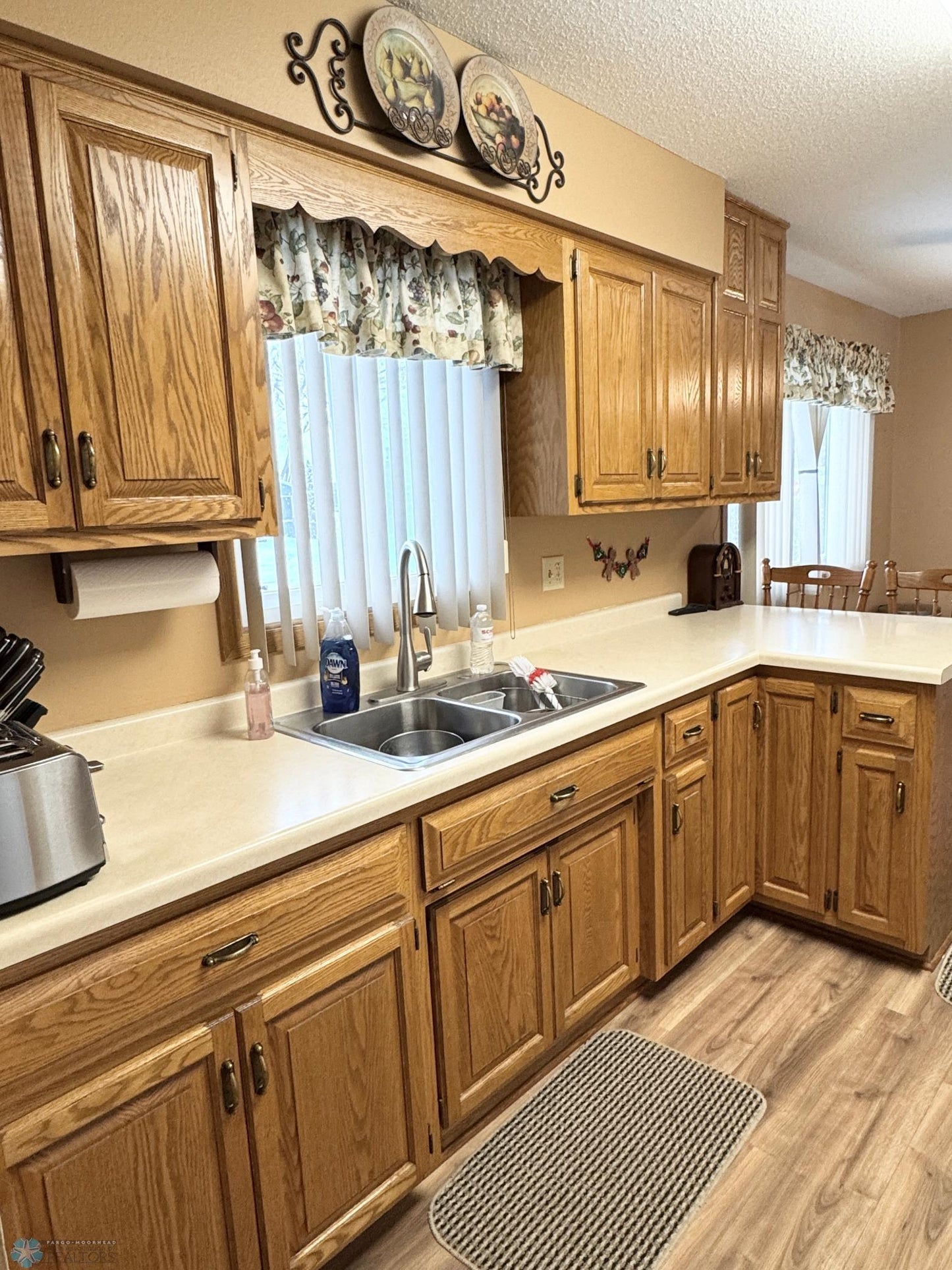 506 Appletree Lane, Moorhead, MN 56560