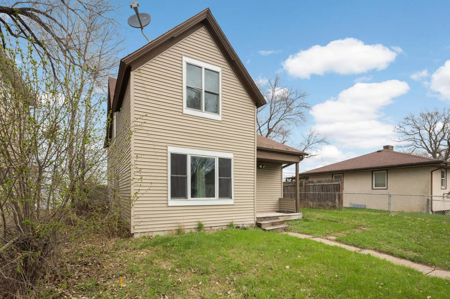 57 Jessamine Avenue, Saint Paul, MN 55117