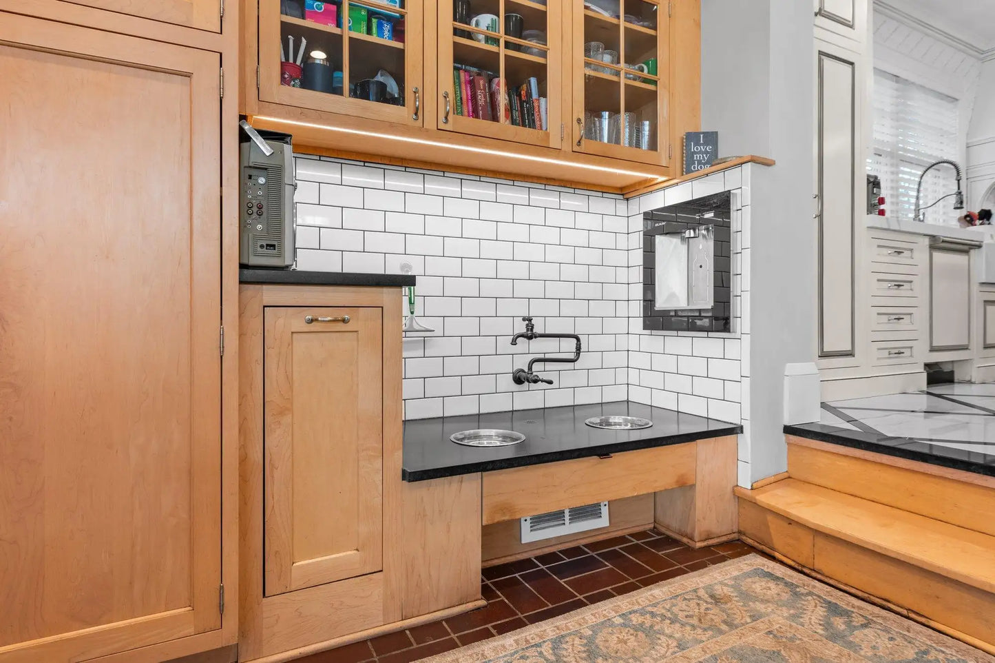 818 Summit Avenue, Saint Paul, MN 55105