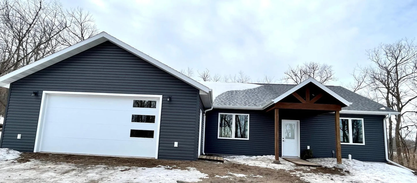 24285 County Highway 21 , Detroit Lakes, MN 56501