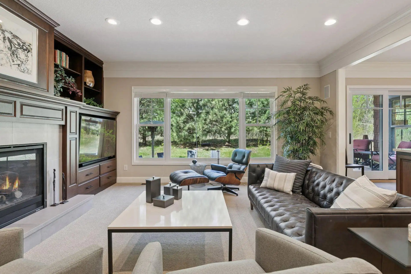 1182 Lexington Ridge Court, Eagan, MN 55123
